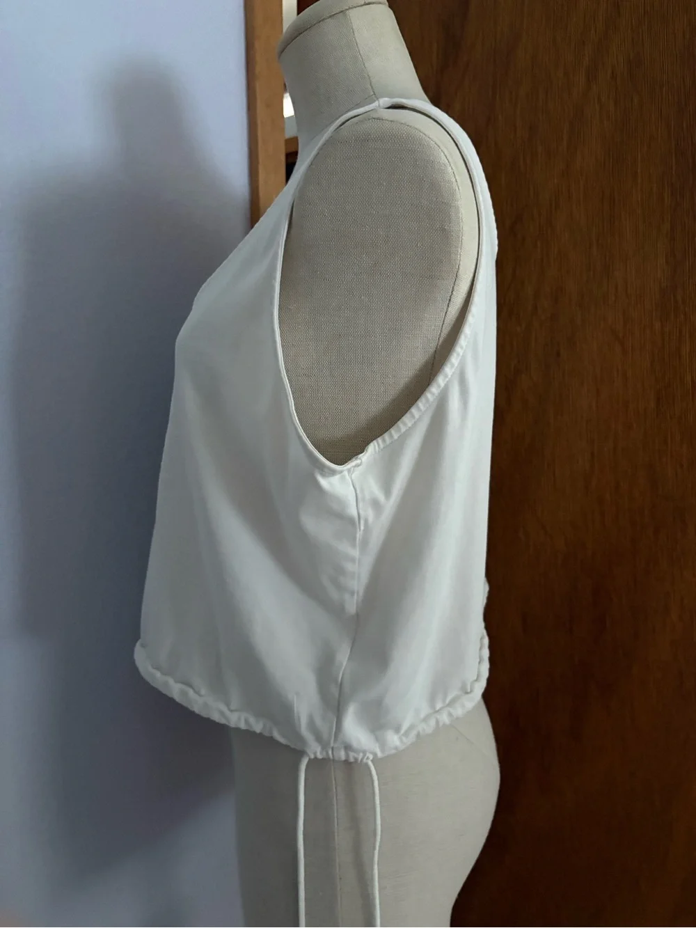 NIKE sz L Yoga Crop Tank Top Cream Off White Drawstring Hem